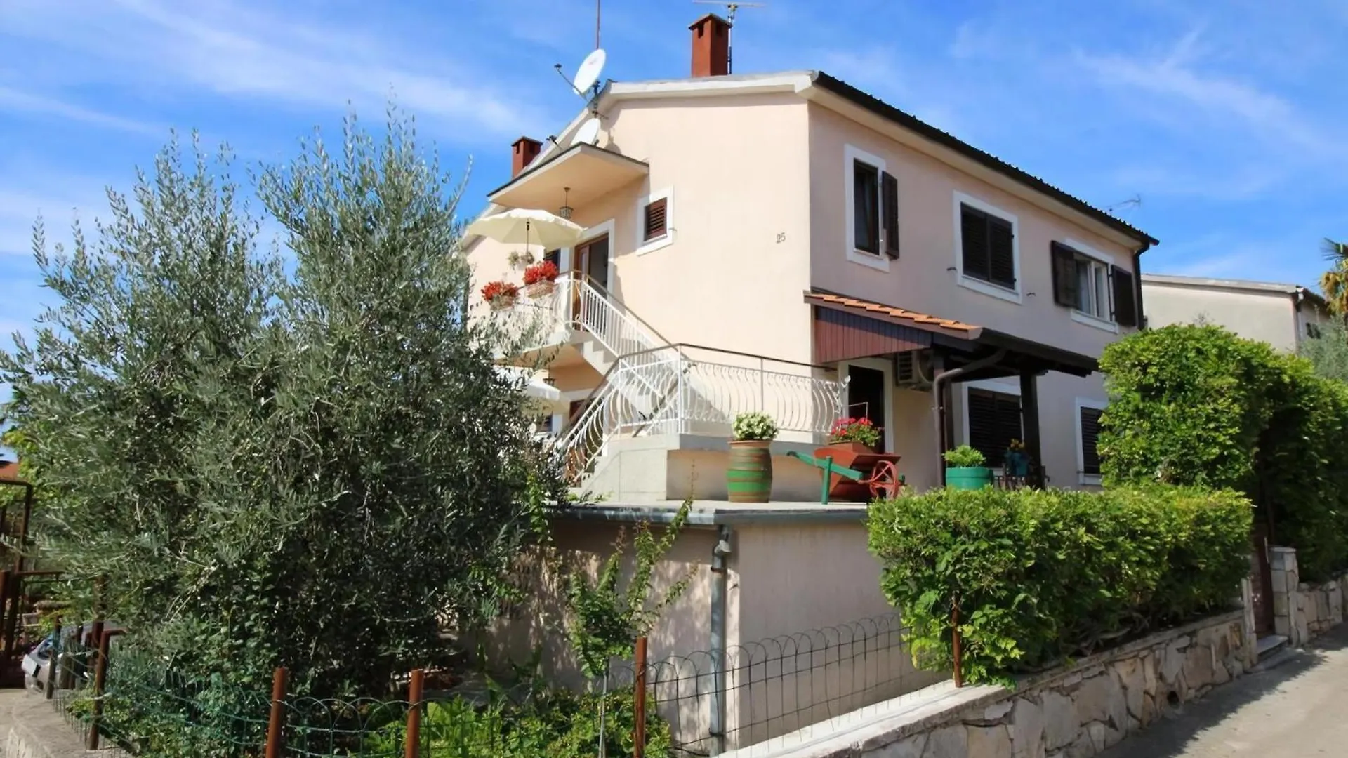 Ferienwohnung Aurora Mit Gartengrill, Klimatisiert Porec