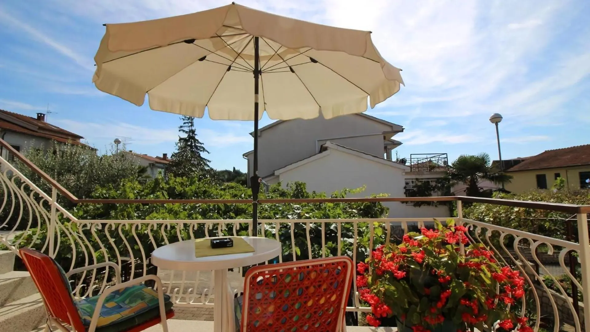 Ferienwohnung Aurora Mit Gartengrill, Klimatisiert Porec 0*,