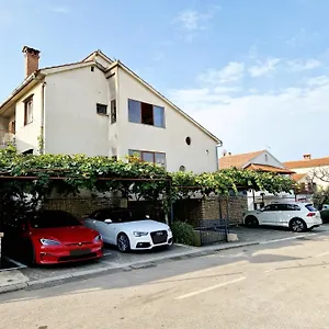Apartment Mihaela, Poreč